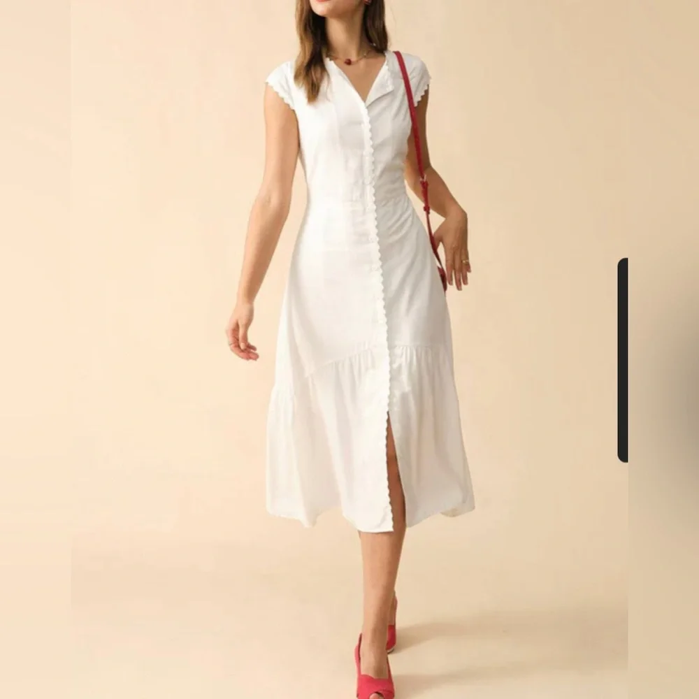 Rihoas white dress - Picture 1 of 8